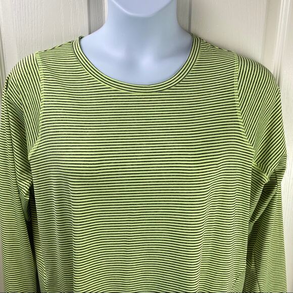 Athletic Works Yellow Gray Running Yoga Shirt XXL - Picture 2 of 6